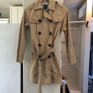 GAP spring trench coat